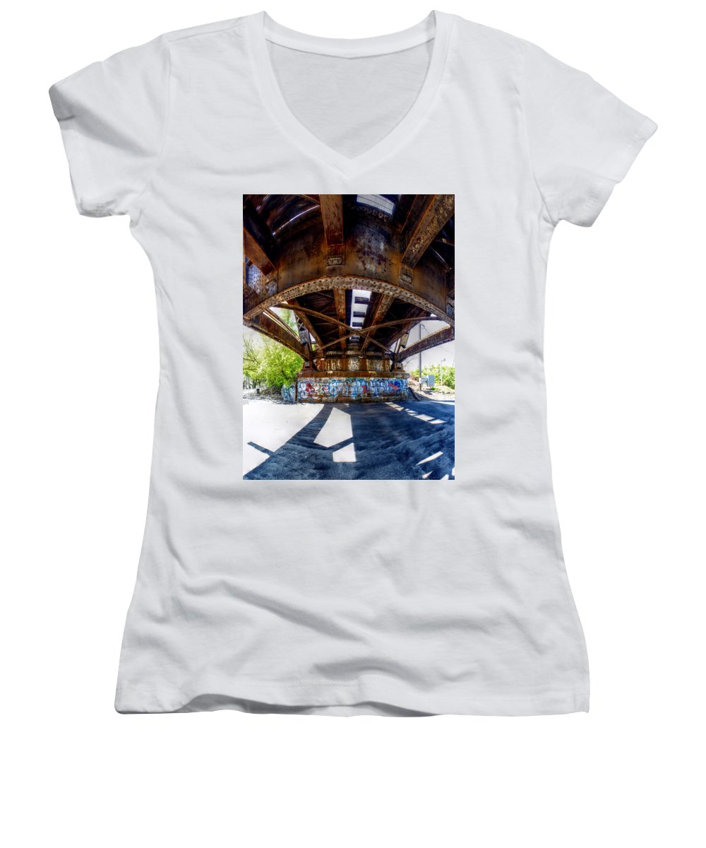 Panorama 3356 CSX Bridge - Women's V-Neck