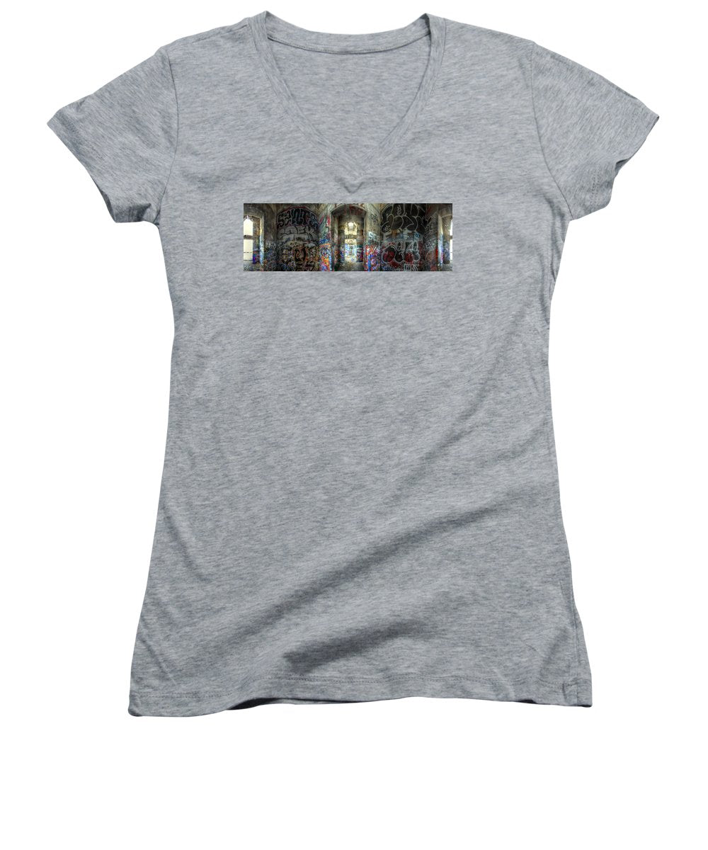 Panorama 3404 Pier 18 aka Graffiti Pier - Women's V-Neck