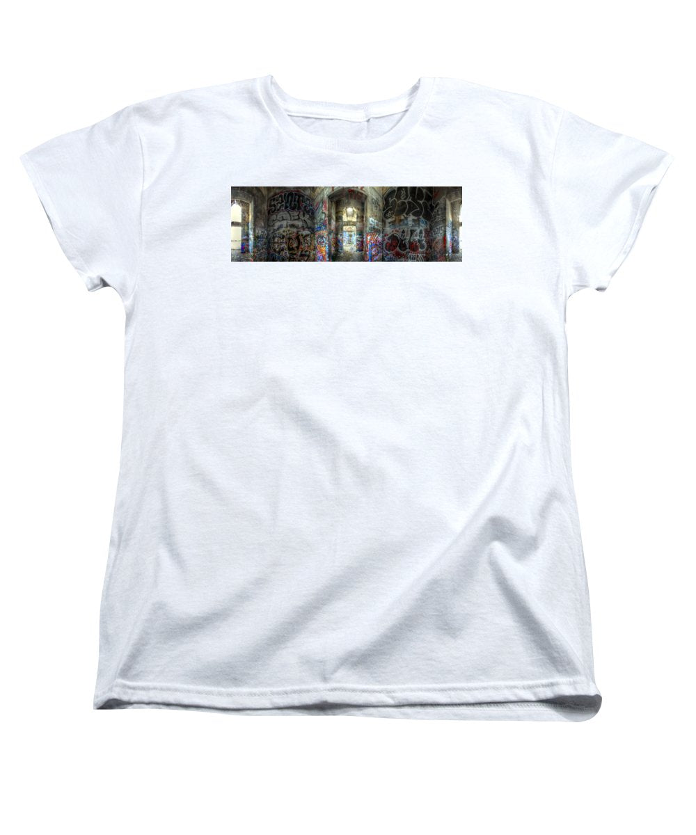 Panorama 3404 Pier 18 aka Graffiti Pier - Women's T-Shirt (Standard Fit)