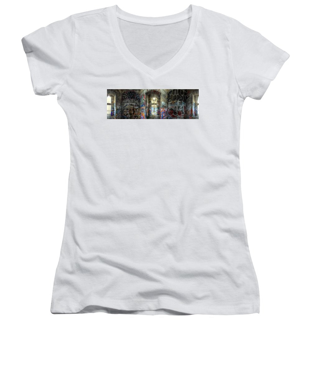 Panorama 3404 Pier 18 aka Graffiti Pier - Women's V-Neck