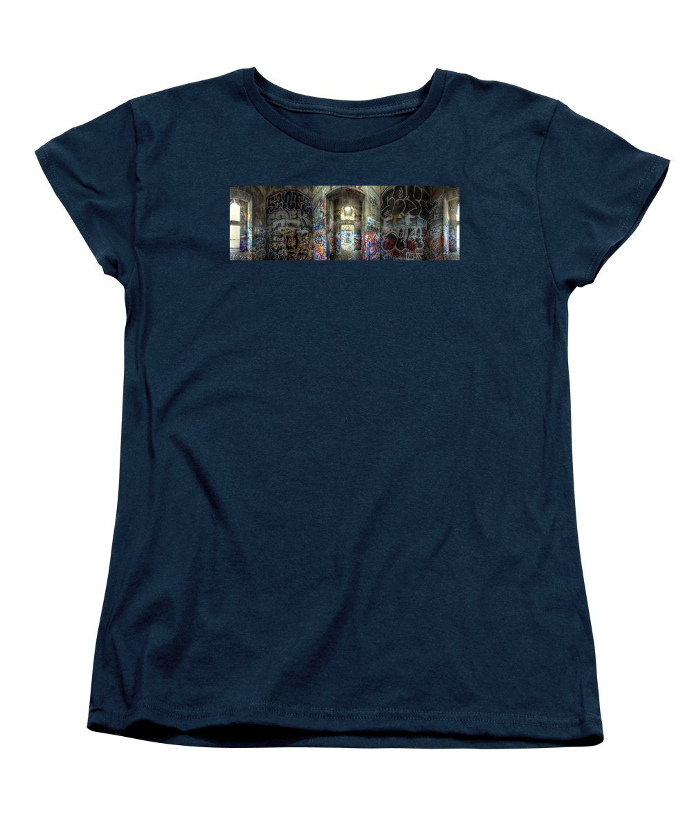 Panorama 3404 Pier 18 aka Graffiti Pier - Women's T-Shirt (Standard Fit)