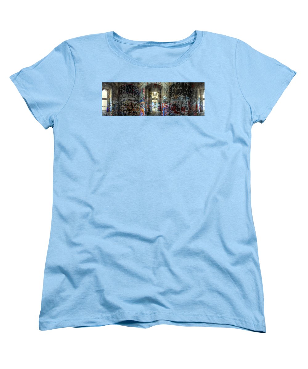 Panorama 3404 Pier 18 aka Graffiti Pier - Women's T-Shirt (Standard Fit)