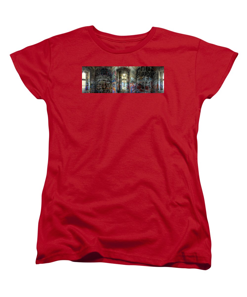 Panorama 3404 Pier 18 aka Graffiti Pier - Women's T-Shirt (Standard Fit)