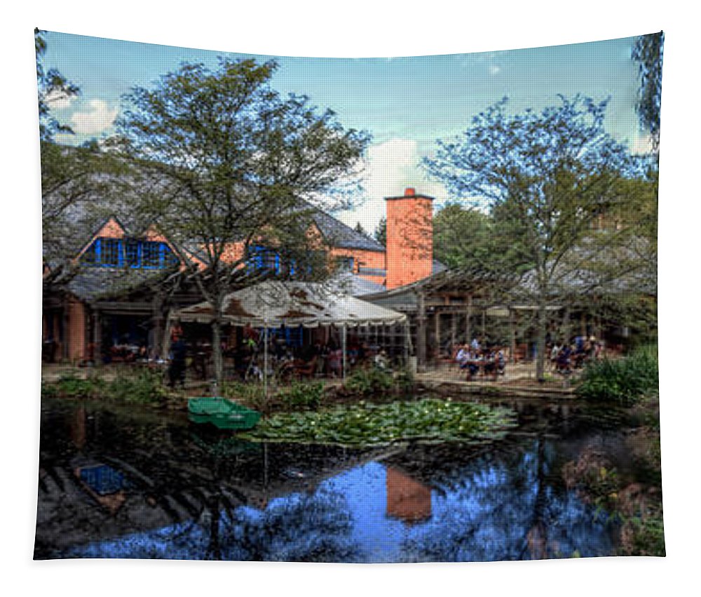 Panorama 3485 Rat's Restaurant - Tapestry