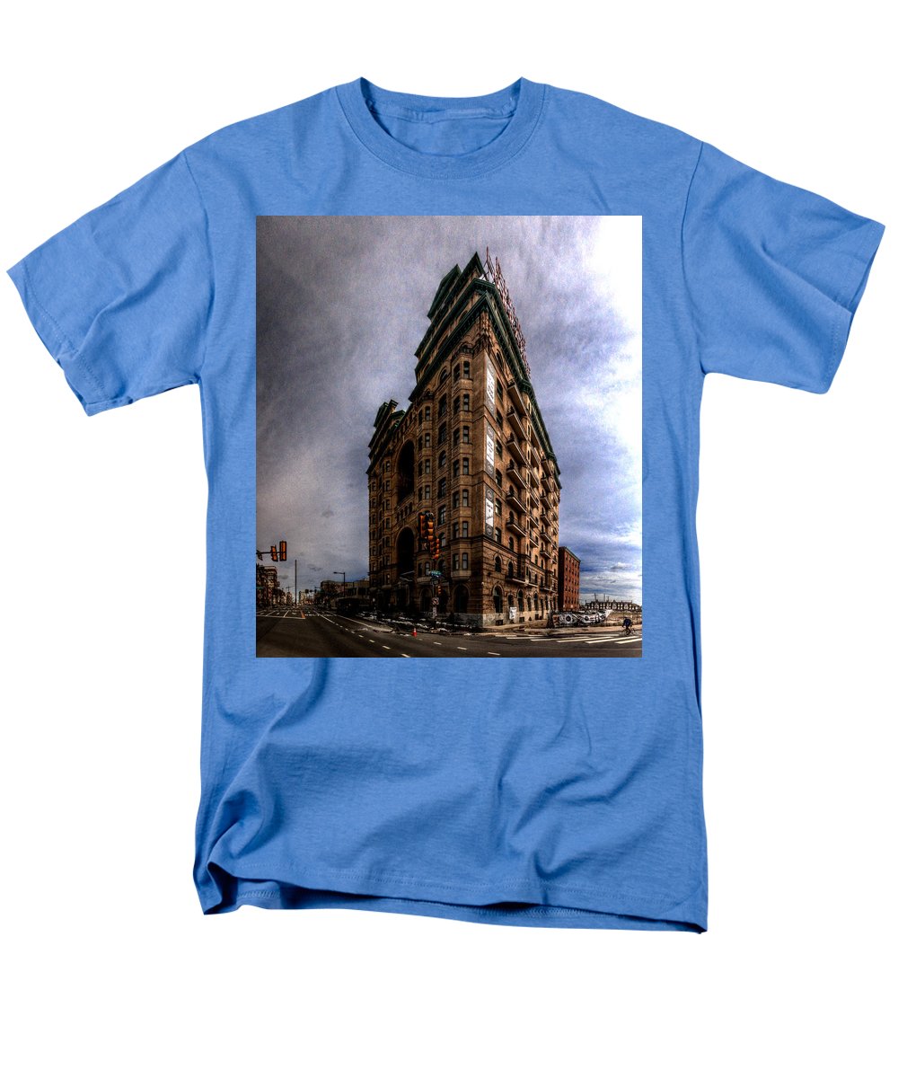 Panorama 3539 The Divine Lorraine Hotel - Men's T-Shirt (Regular Fit)