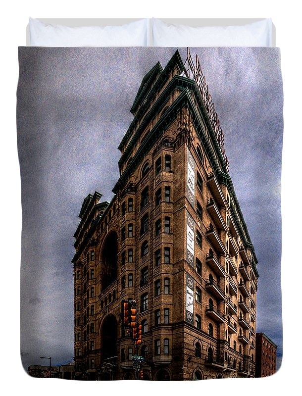 Panorama 3539 The Divine Lorraine Hotel - Duvet Cover