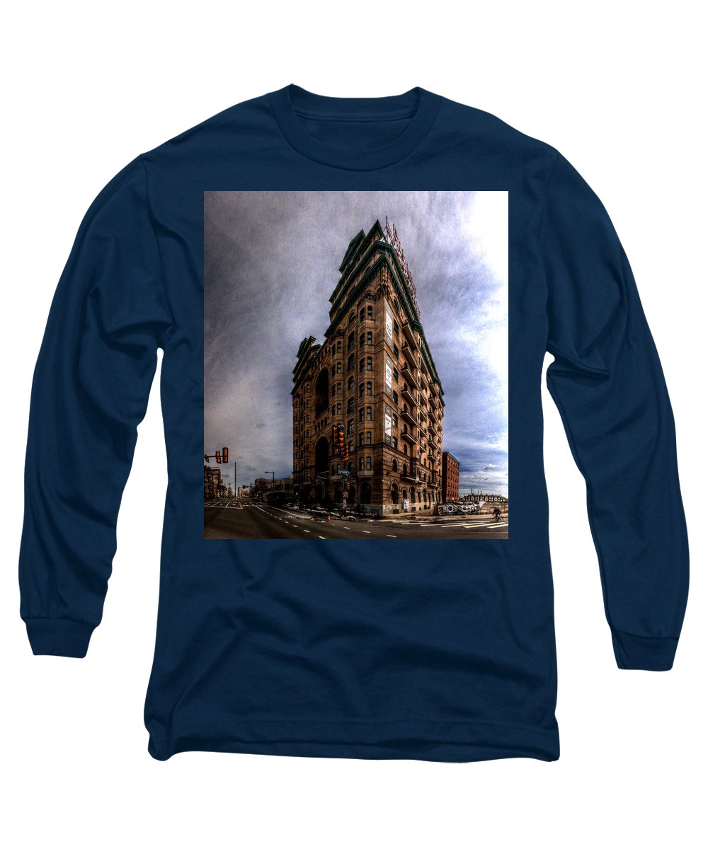 Panorama 3539 The Divine Lorraine Hotel - Long Sleeve T-Shirt