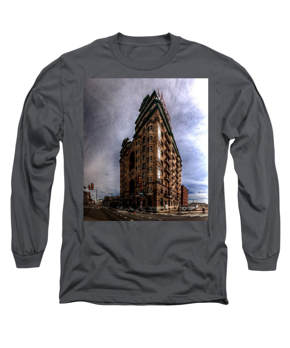 Panorama 3539 The Divine Lorraine Hotel - Long Sleeve T-Shirt