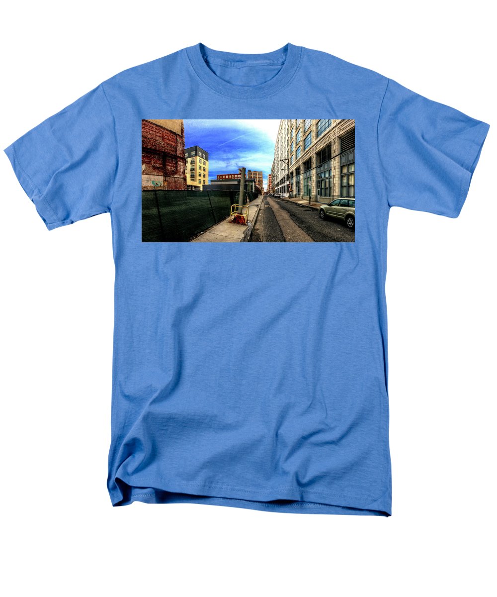 Panorama 3577 Broad and Wood Streets - Men's T-Shirt (Regular Fit)