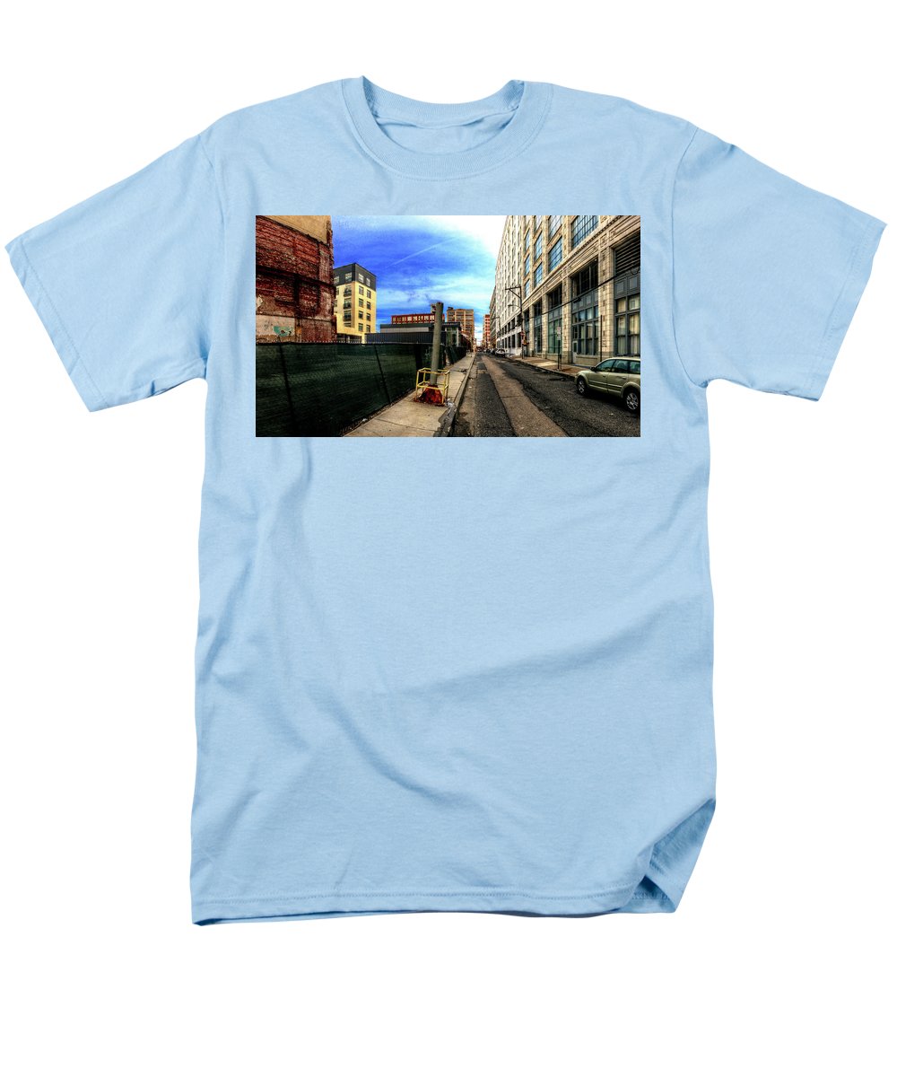 Panorama 3577 Broad and Wood Streets - Men's T-Shirt (Regular Fit)