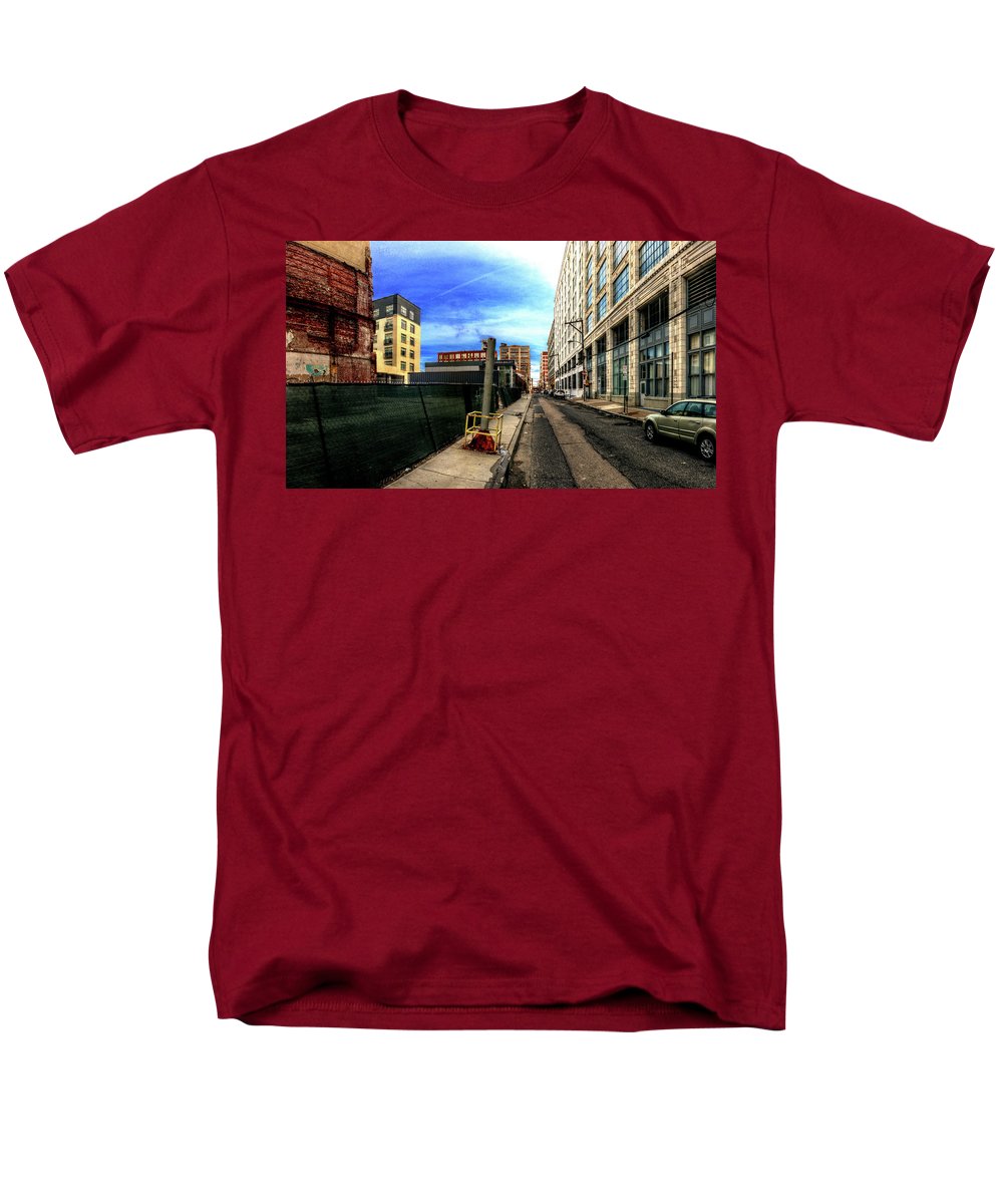 Panorama 3577 Broad and Wood Streets - Men's T-Shirt (Regular Fit)