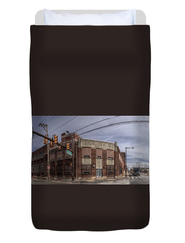 Panorama 3598 Esslinger's Inc. - Duvet Cover