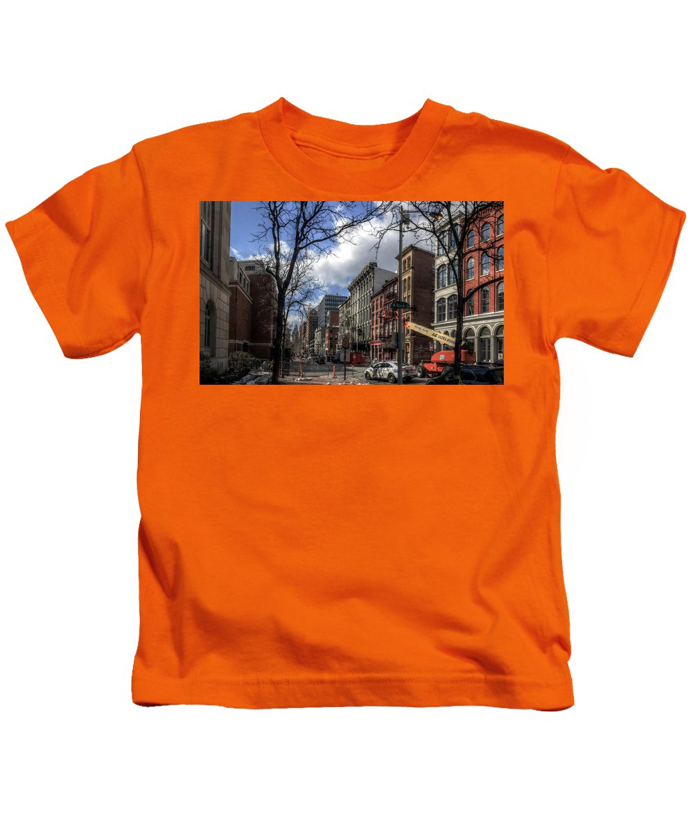 Panorama 3607 200 Block of Chestnut Street - Kids T-Shirt