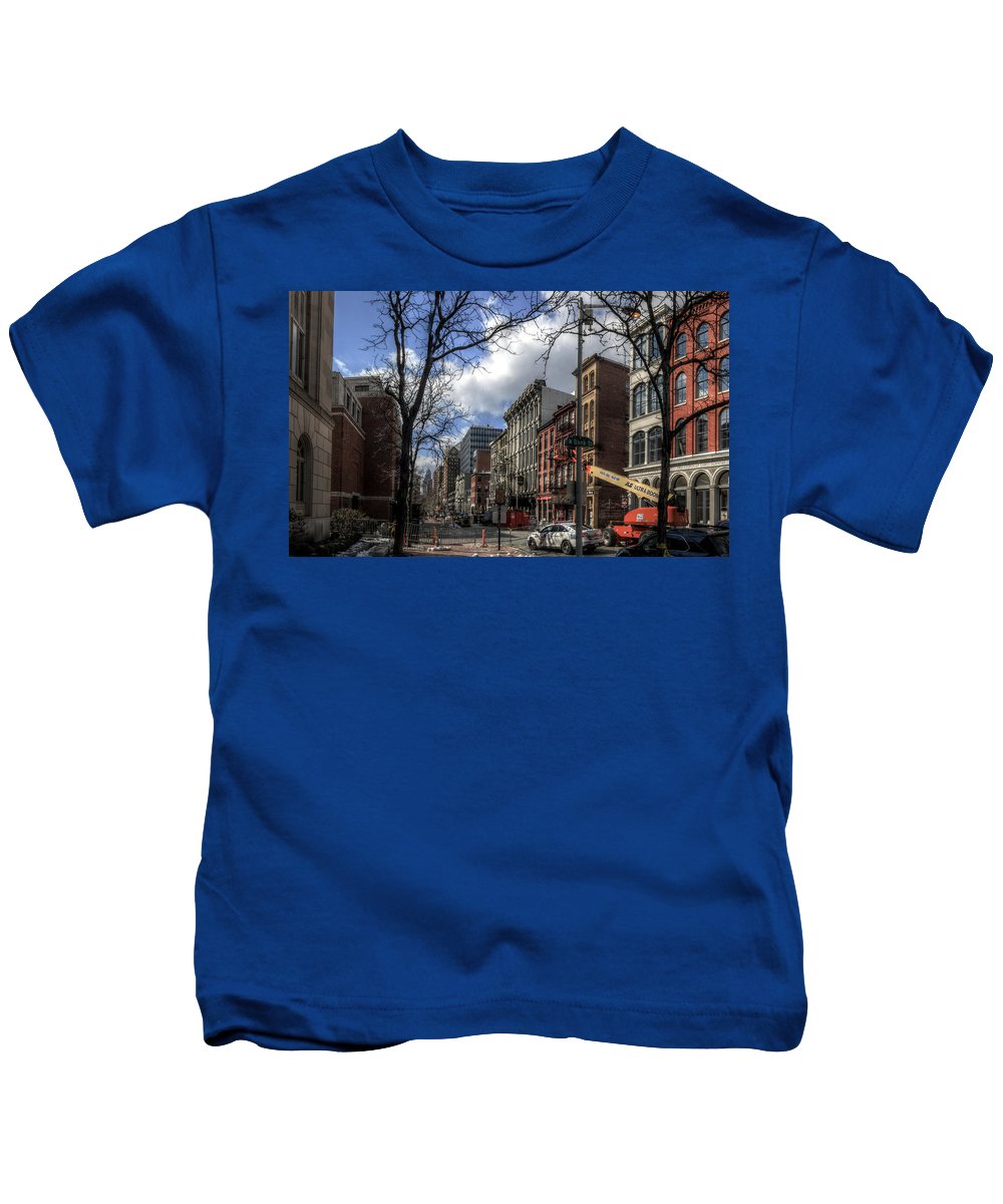 Panorama 3607 200 Block of Chestnut Street - Kids T-Shirt
