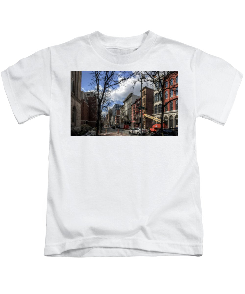 Panorama 3607 200 Block of Chestnut Street - Kids T-Shirt
