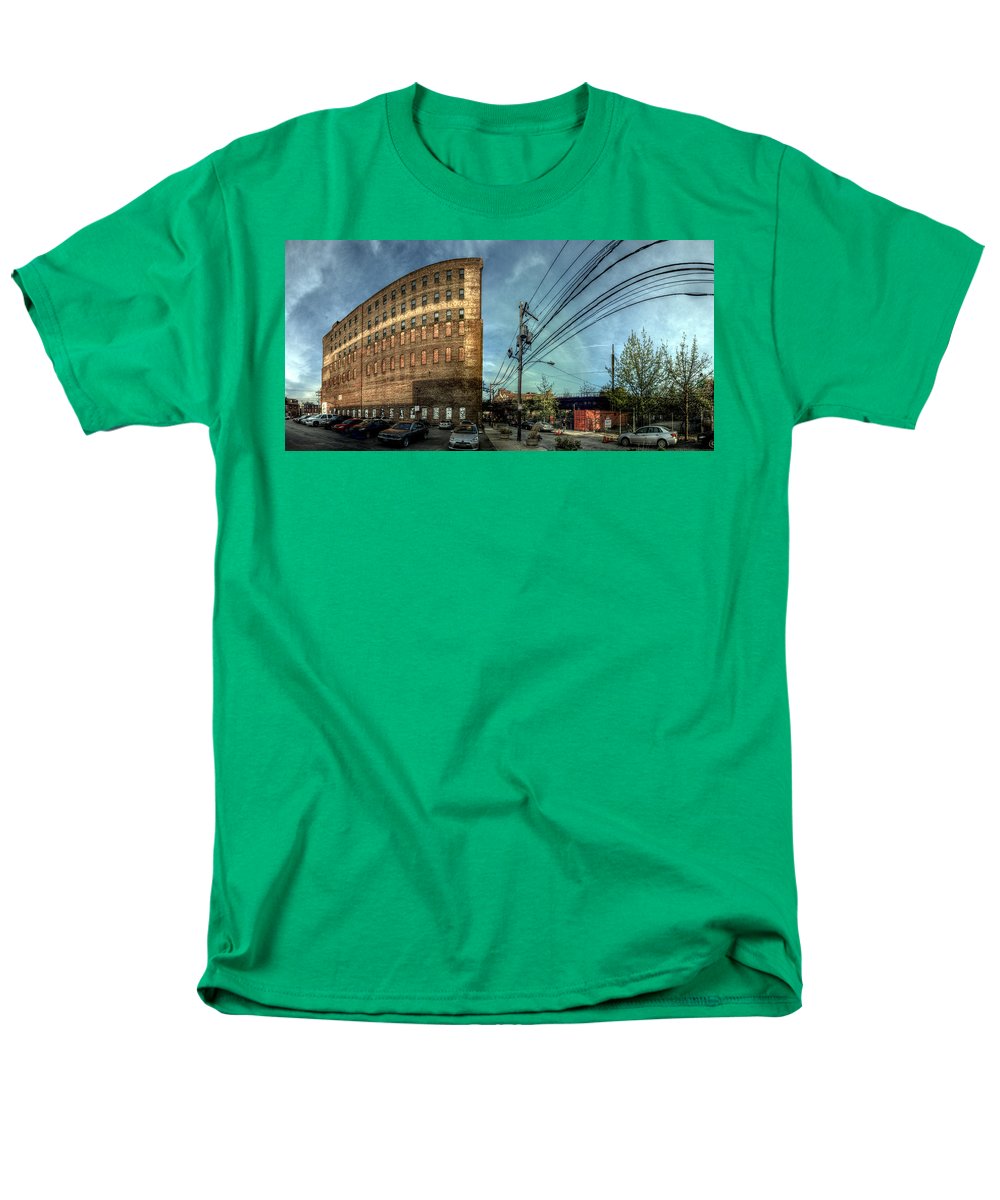 Panorama 3640 Haverford Cycle Company - Men's T-Shirt (Regular Fit)
