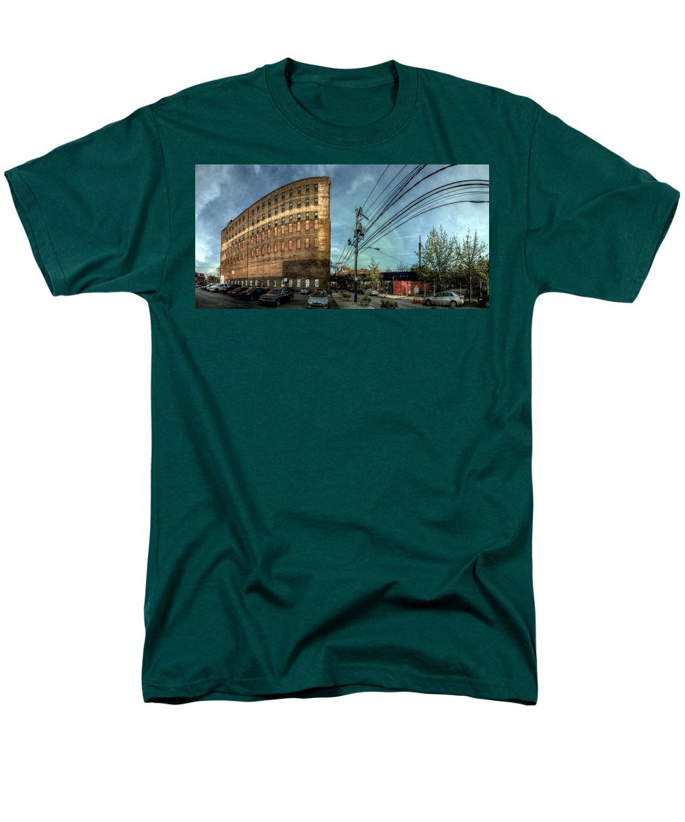 Panorama 3640 Haverford Cycle Company - Men's T-Shirt (Regular Fit)
