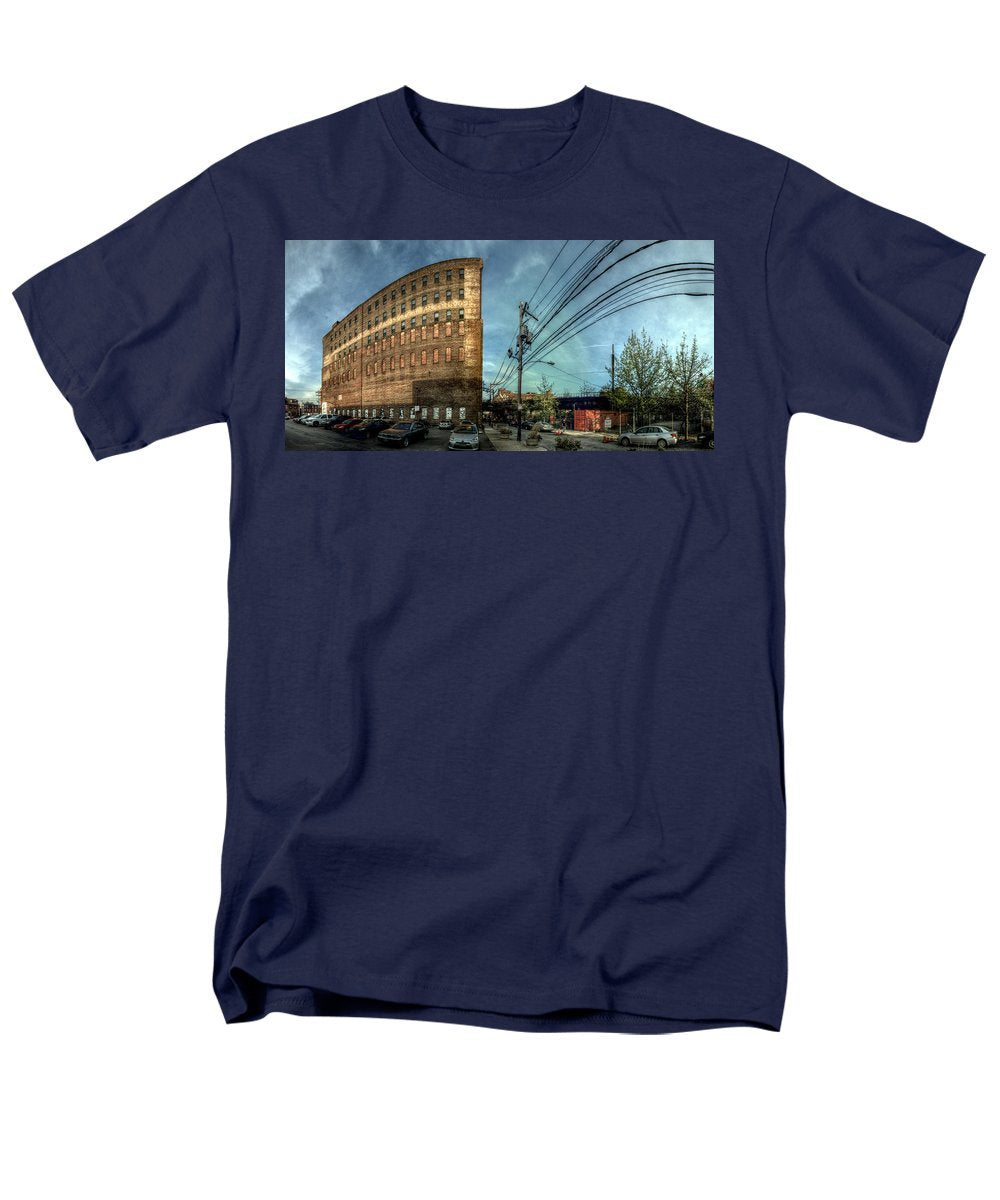 Panorama 3640 Haverford Cycle Company - Men's T-Shirt (Regular Fit)