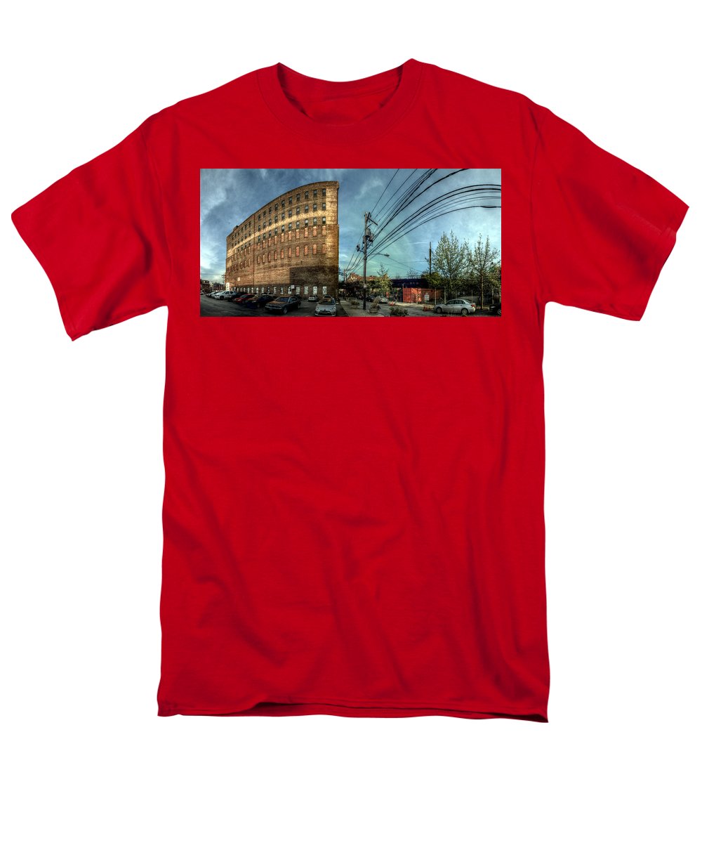 Panorama 3640 Haverford Cycle Company - Men's T-Shirt (Regular Fit)
