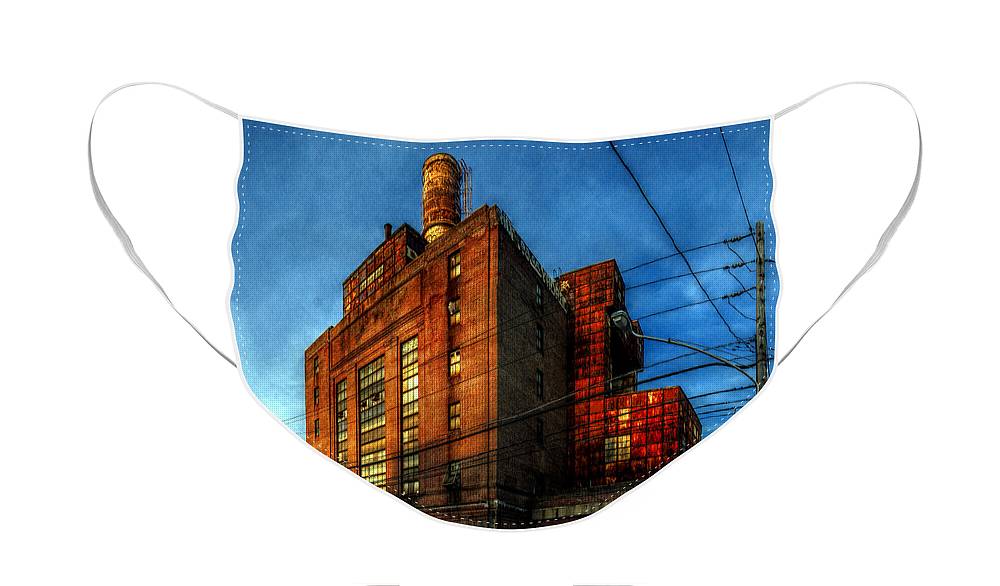 Panorama 3647 Willow Street Steam Plant - Face Mask