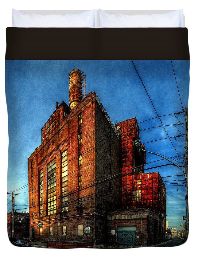 Panorama 3647 Willow Street Steam Plant - Duvet Cover