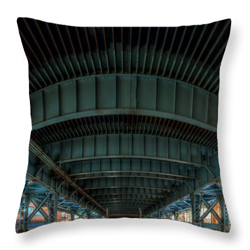 Panorama 3616 Benjamin Franklin Bridge - Throw Pillow