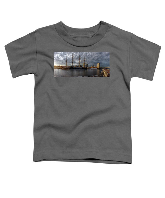 Panorama 2402 Moshulu and Olympia - Toddler T-Shirt