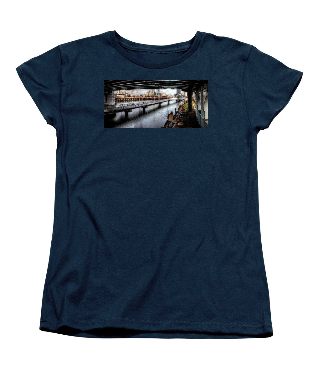 Panorama 2624 Schuylkill Banks - Women's T-Shirt (Standard Fit)