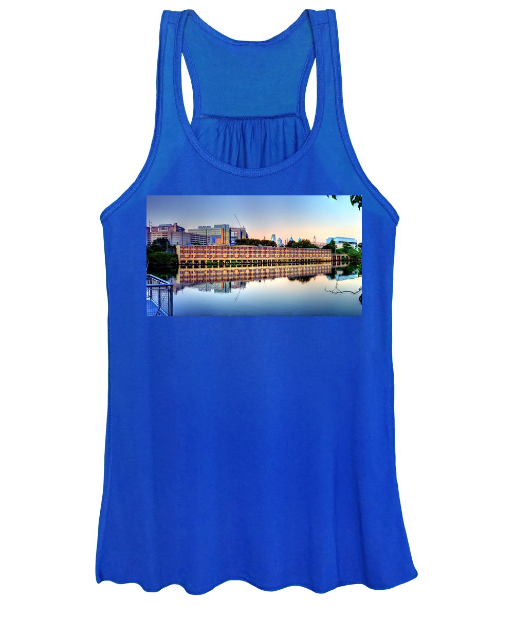 Panorama 2740 View from Grays Ferry Crescent - Women's Tank Top