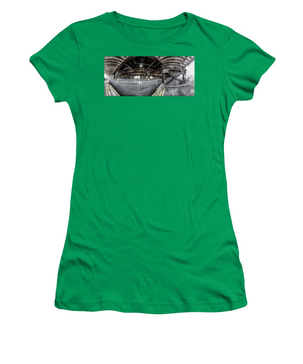Panorama 2970 Under the Septa Tracks - Women's T-Shirt