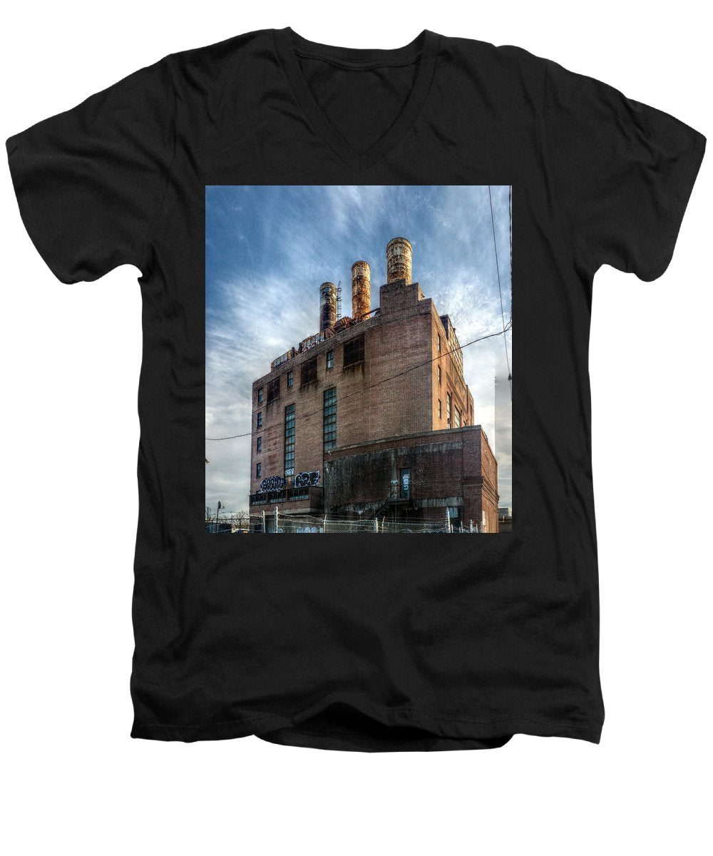 Panorama 3206 Willow Street Steam Plant - Men's V-Neck T-Shirt