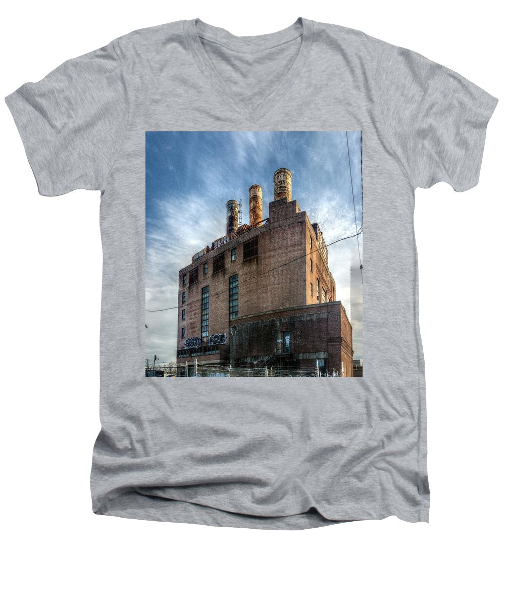 Panorama 3206 Willow Street Steam Plant - Men's V-Neck T-Shirt