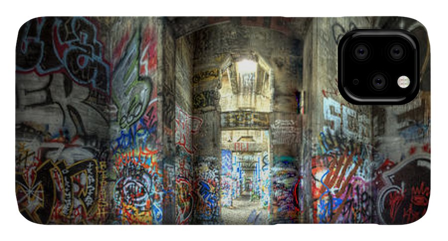 Panorama 3404 Pier 18 aka Graffiti Pier - Phone Case