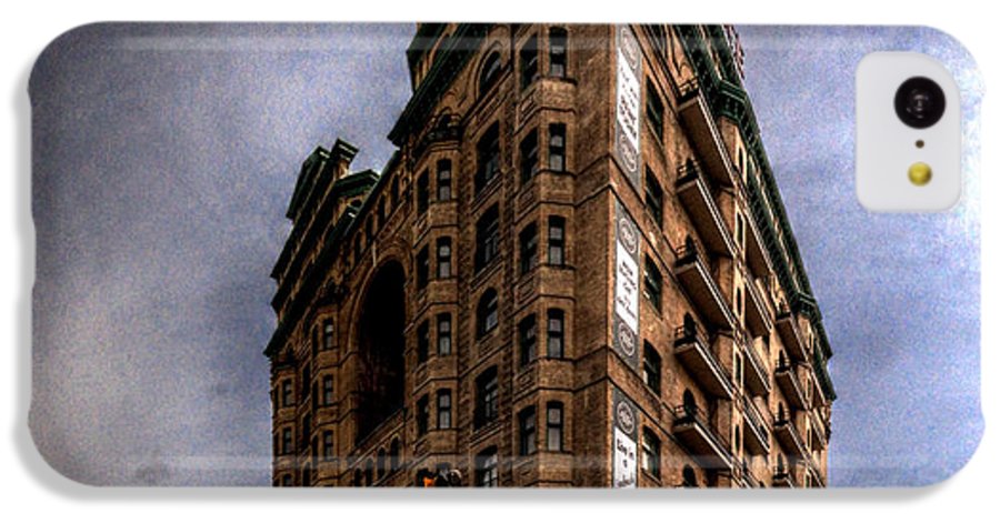 Panorama 3539 The Divine Lorraine Hotel - Phone Case