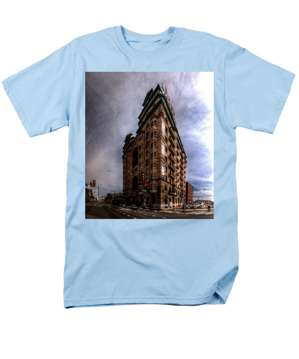 Panorama 3539 The Divine Lorraine Hotel - Men's T-Shirt  (Regular Fit)