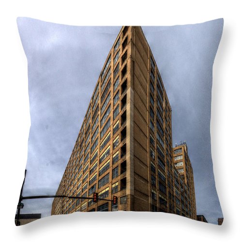 Panorama 3584 Terminal Commerce Building - Throw Pillow