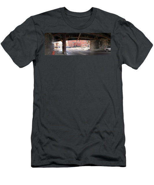 Panorama 3596 Reading Viaduct - T-Shirt