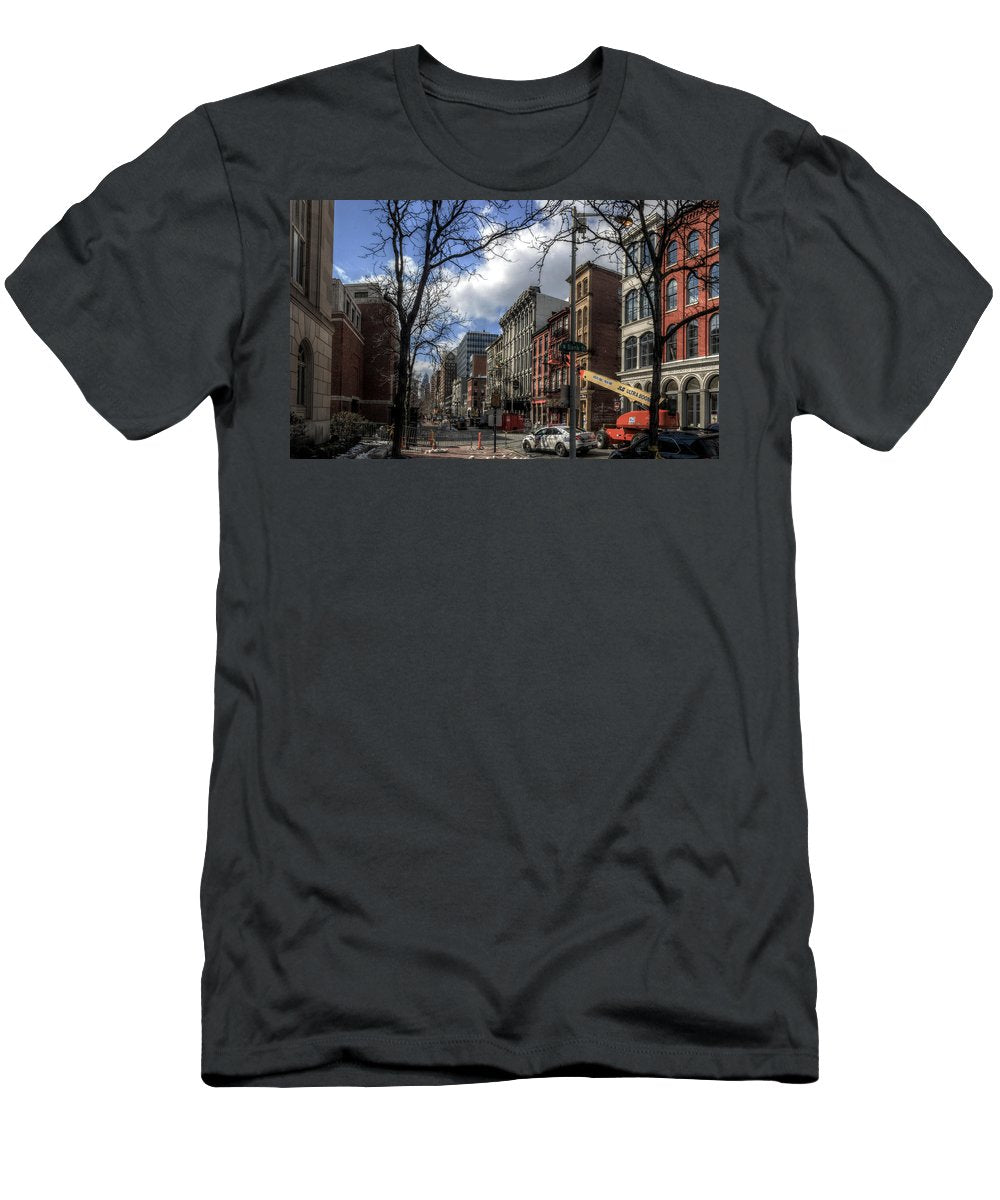 Panorama 3607 200  Block of Chestnut Street - T-Shirt