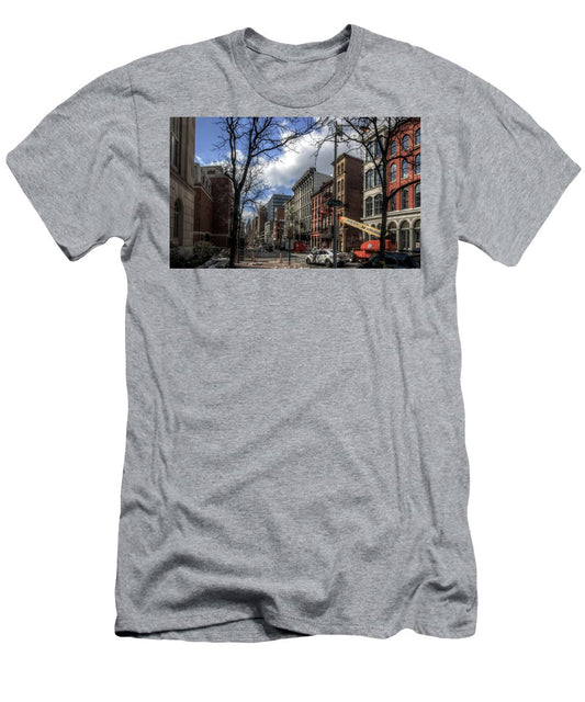 Panorama 3607 200  Block of Chestnut Street - T-Shirt