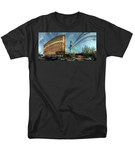 Panorama 3640 Haverford Cycle Company - Men's T-Shirt  (Regular Fit)