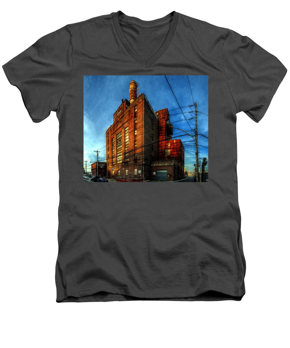 Panorama 3647 Willow Street Steam Plant - Men's V-Neck T-Shirt