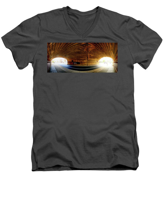 Panorama 3659 Reading Viaduct - Men's V-Neck T-Shirt